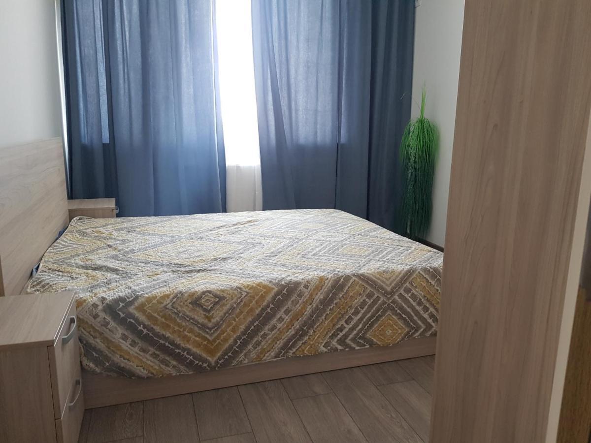 Moni Apartment Navodari Luaran gambar
