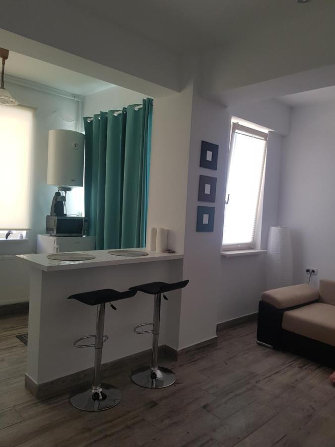 Moni Apartment Navodari Luaran gambar
